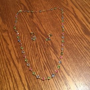 Necklace and earring set